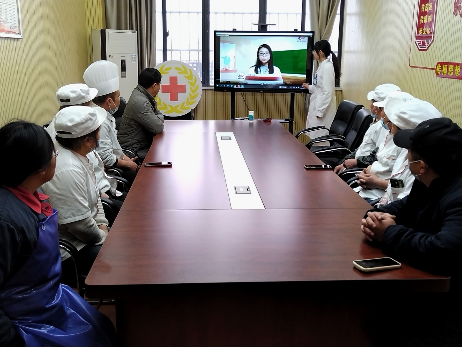 南京市江宁区土桥初级中学红十字会开展传染病防控宣传活动5.jpg
